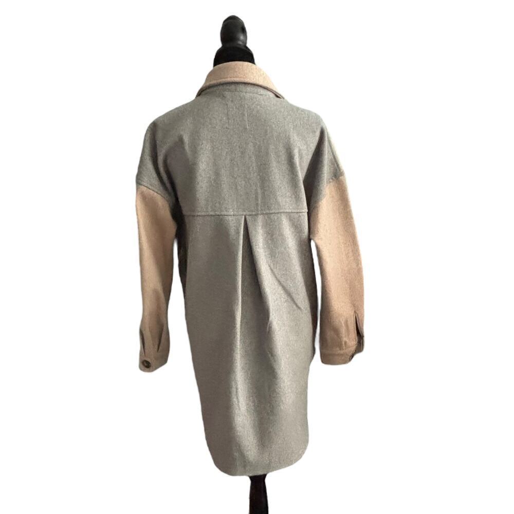 SO Oversized Button Up Shacket Tan Gray Color Block Size Small - Picture 4 of 10